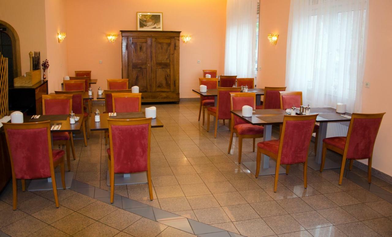 Kraichtaler Hof Hotel Exterior foto